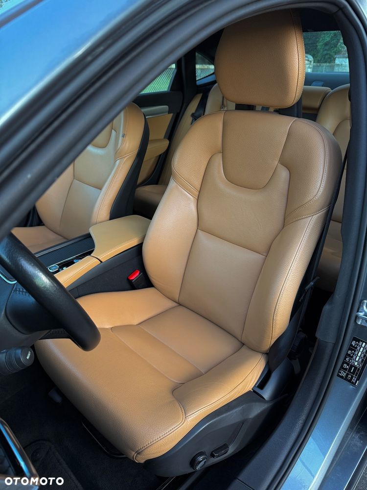 Volvo S90 D4 Geartronic Momentum Pro - 20