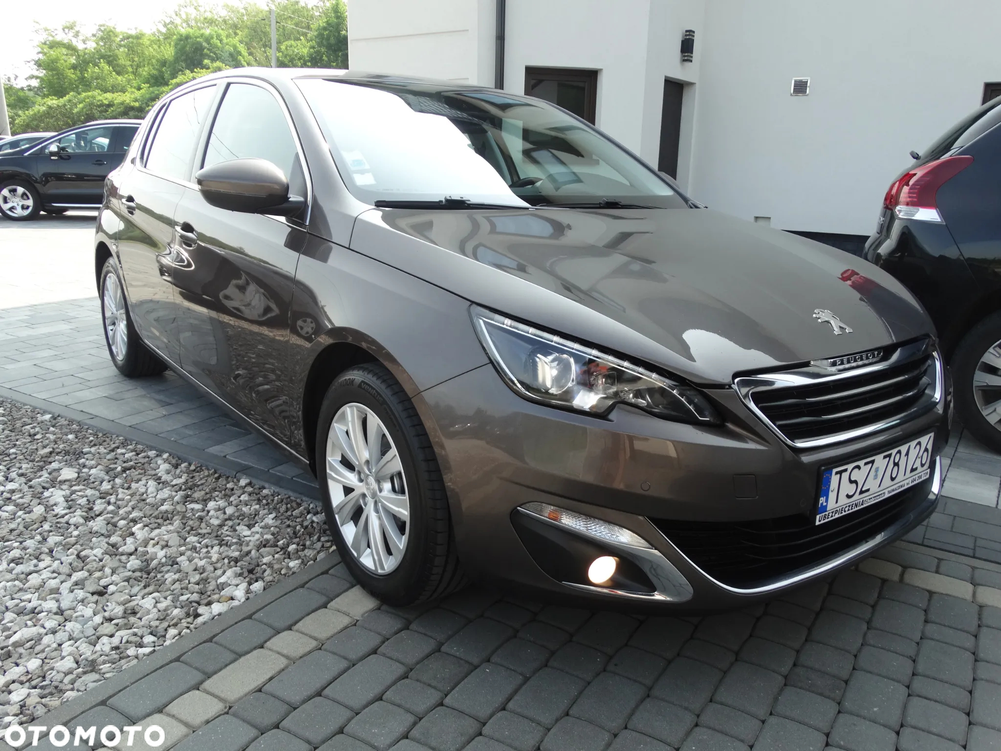 Peugeot 308 1.6 BlueHDi Allure S&S - 11