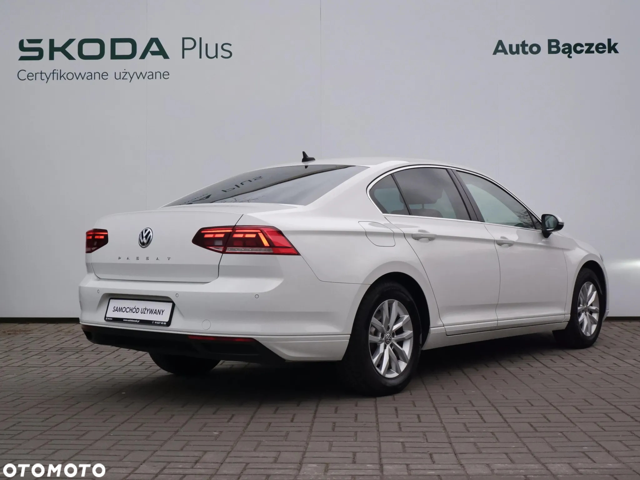 Volkswagen Passat - 5