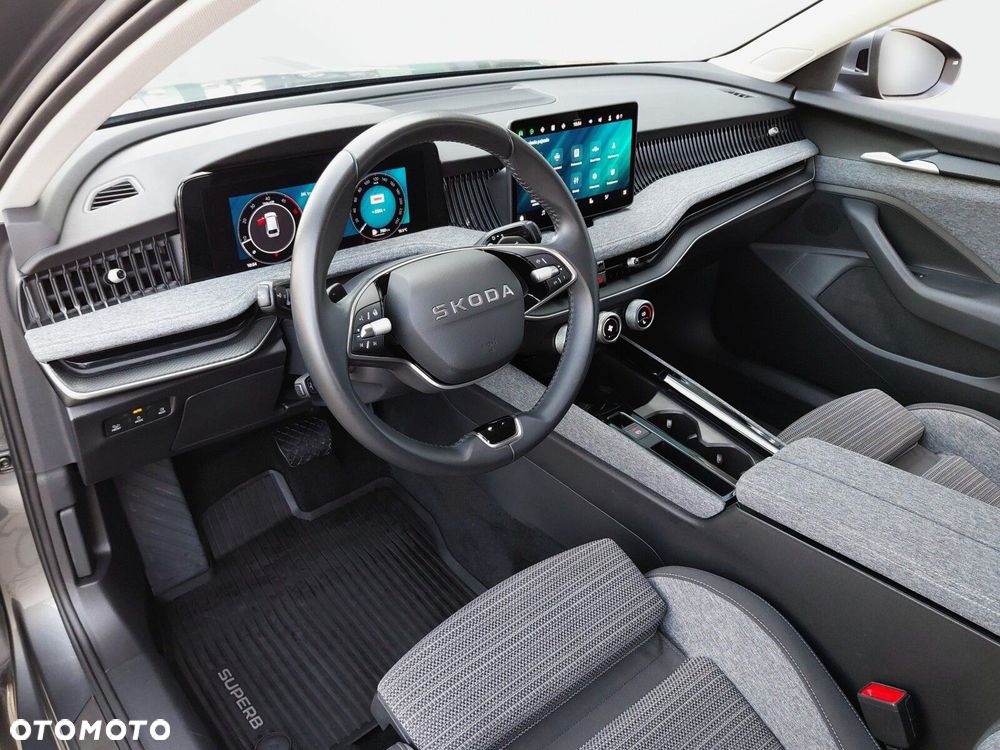 Skoda Superb 2025
