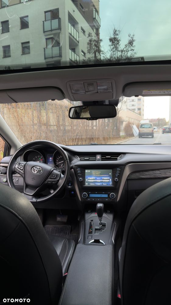 Toyota Avensis Touring Sports 1.8 Multidrive S Executive - 14