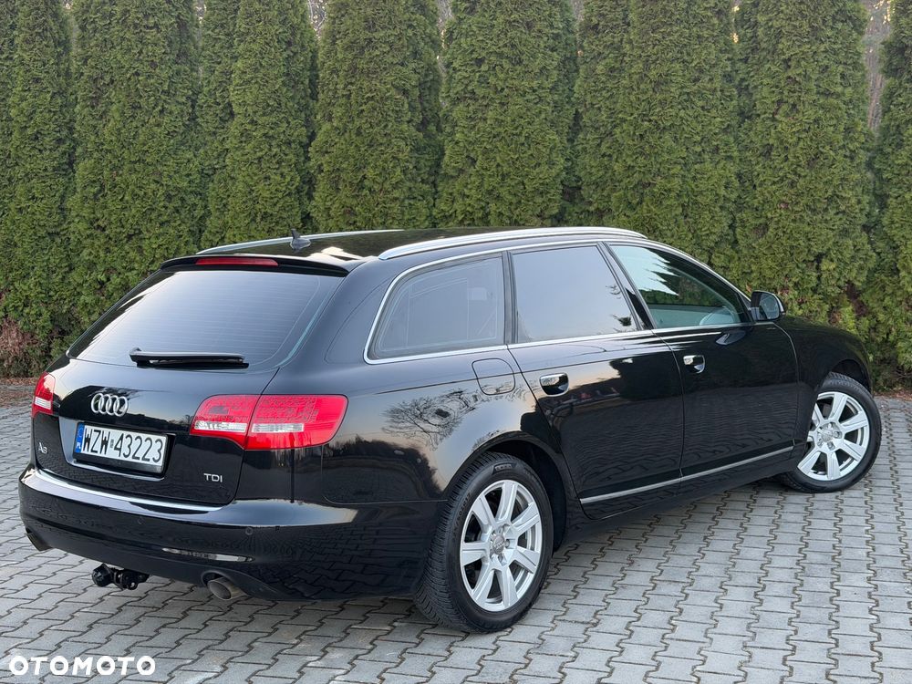 Audi A6 Avant - 16