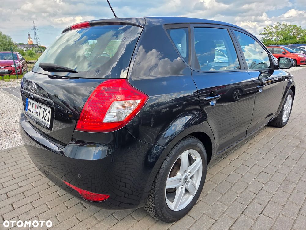 Kia Ceed 1.4 CVVT Attract - 5