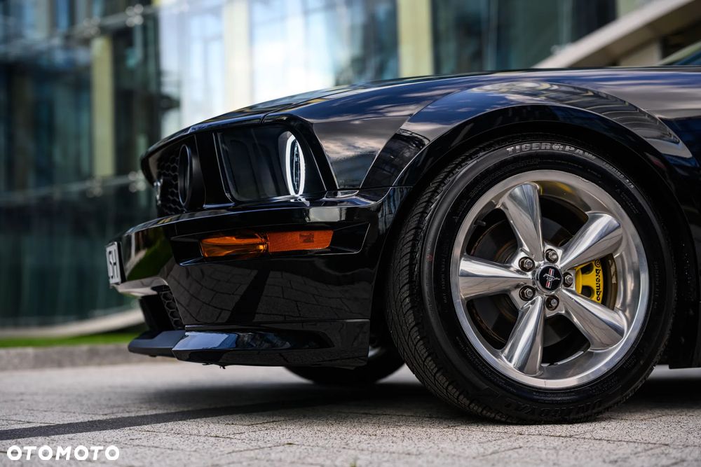 Ford Mustang 4.6 V8 GT Premium - 12