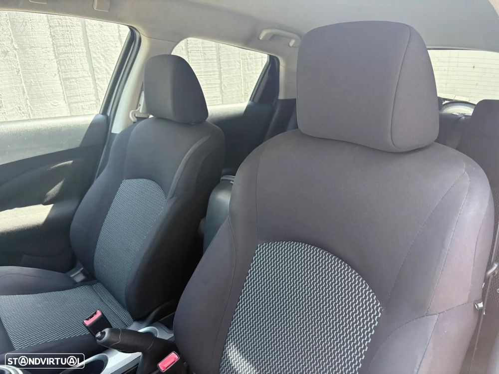 Nissan Juke 1.2 DIG-T Acenta Connect - 32