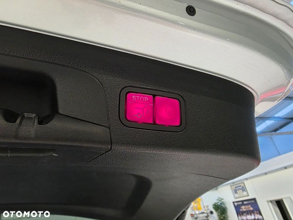 Mercedes-Benz GLE 400 d 4-Matic Premium - 37