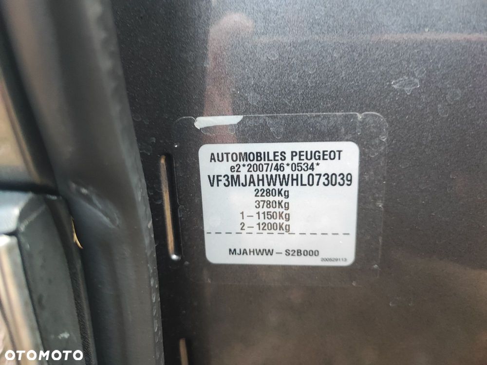 Peugeot 5008 2.0 BlueHDI GT S&S EAT6 - 27