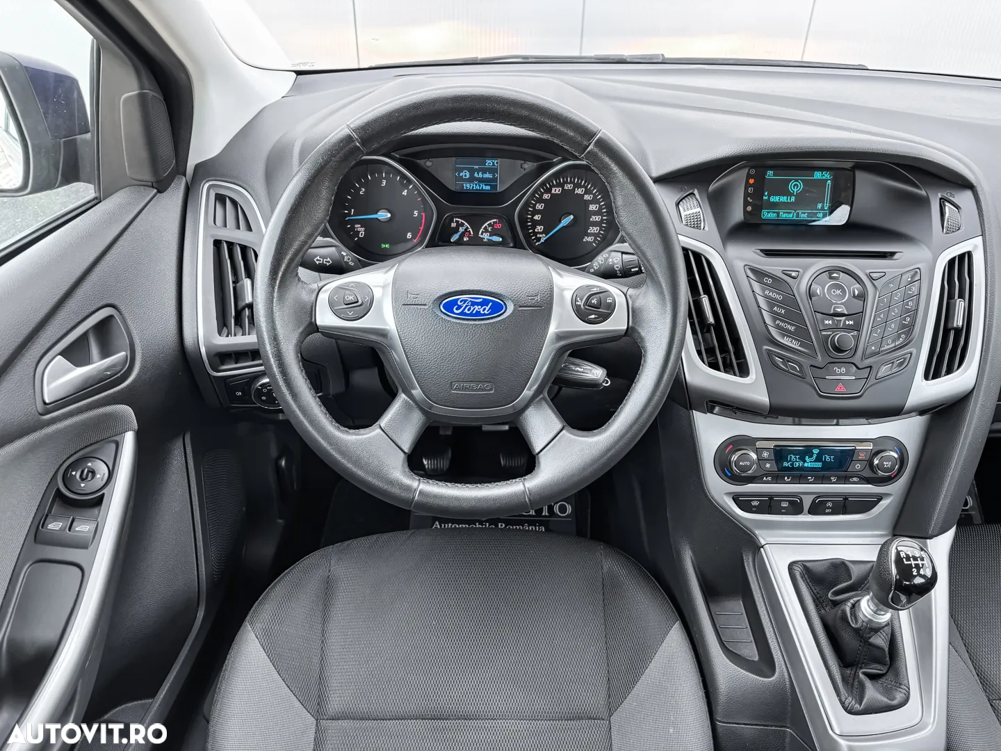 Ford Focus - 11