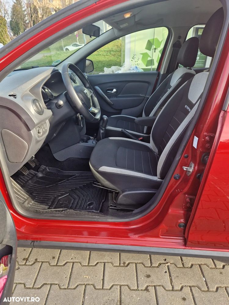 Dacia Sandero Stepway TCe 90 (S&S) Essential - 8