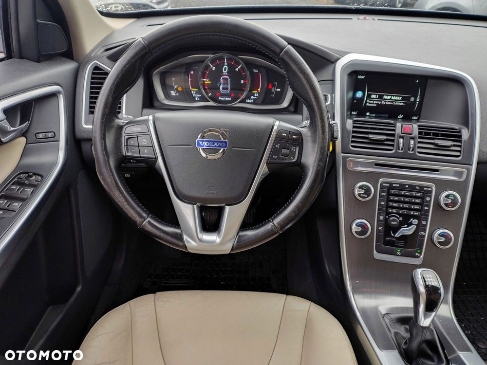 Volvo XC 60 - 13