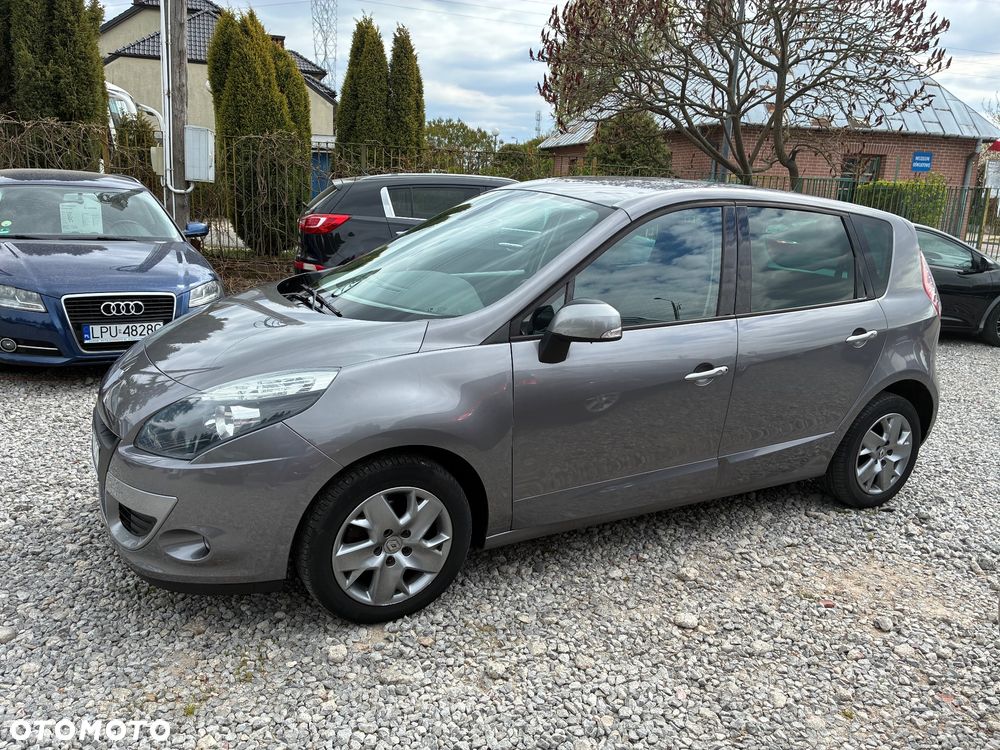 Renault Scenic 1.6 16V 110 Authentique - 4