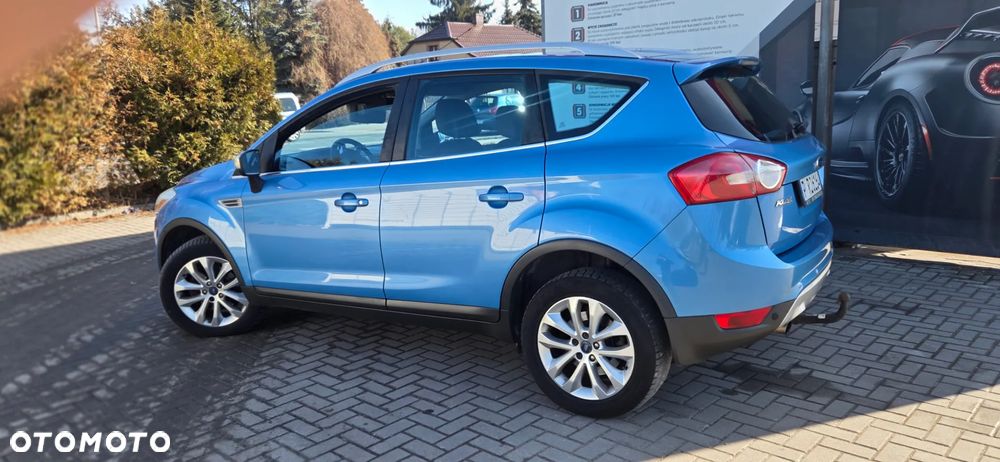 Ford Kuga 2.0 TDCi 2x4 Titanium - 9