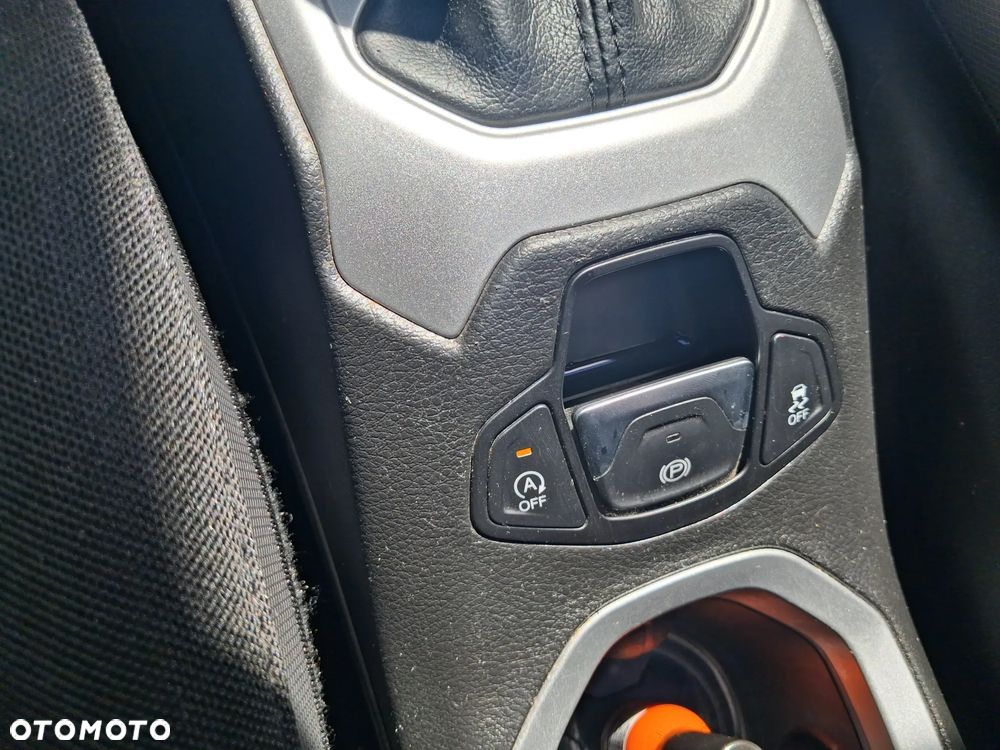 Jeep Renegade - 20