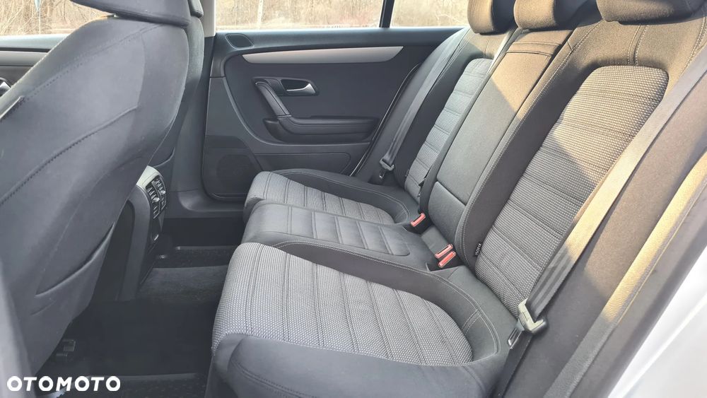 Volkswagen Passat CC 2.0 TDI DPF DSG - 27