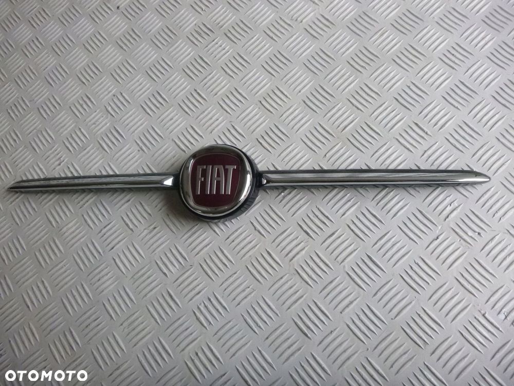 ZNACZEK LOGO FIAT 500 lift GRILL 735637413 CHROM - 2
