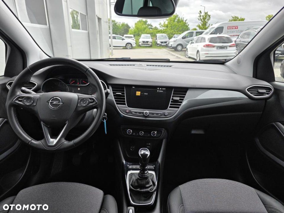 Opel Crossland X - 13