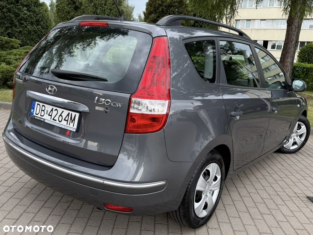 Hyundai i30 1.4 FIFA WM Edition - 26