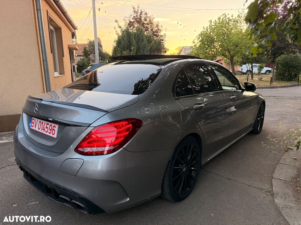 Mercedes-Benz C - 13