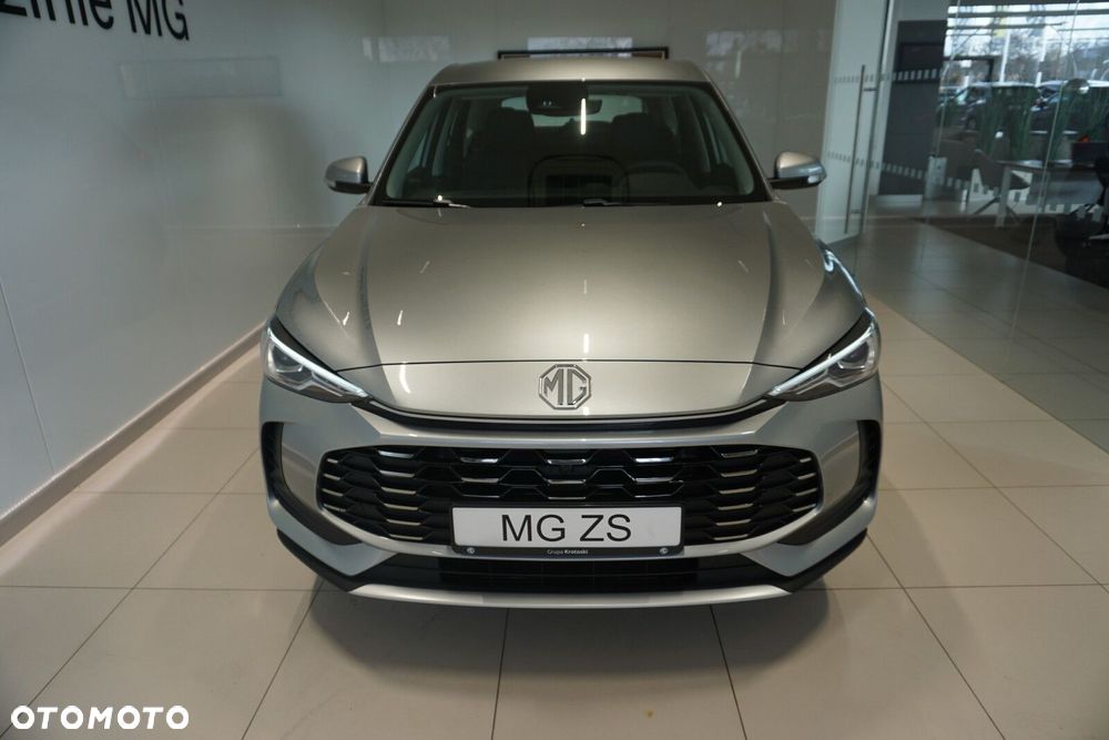 MG ZS - 35