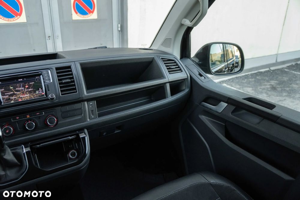 Volkswagen Transporter - 21