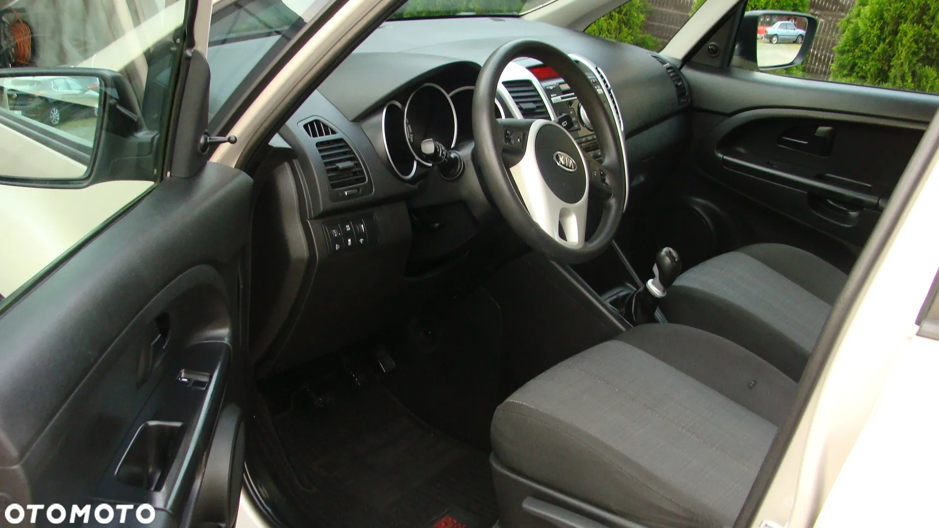 Kia Venga 1.4 Business Line - 6