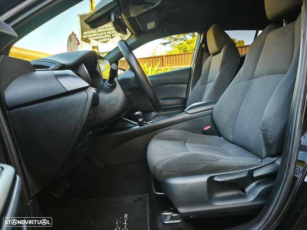 Toyota C-HR 1.8 HSD Comfort - 16