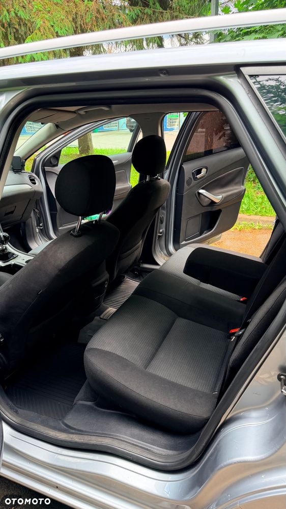 Ford Mondeo 2.0 TDCi Trend - 4