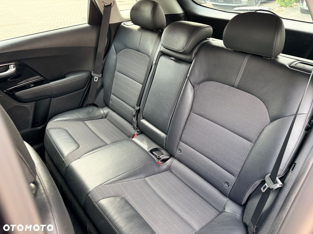 Kia Niro 1.6 GDI Hybrid L - 13
