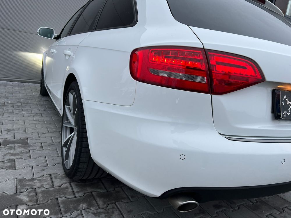 Audi A4 Avant - 10