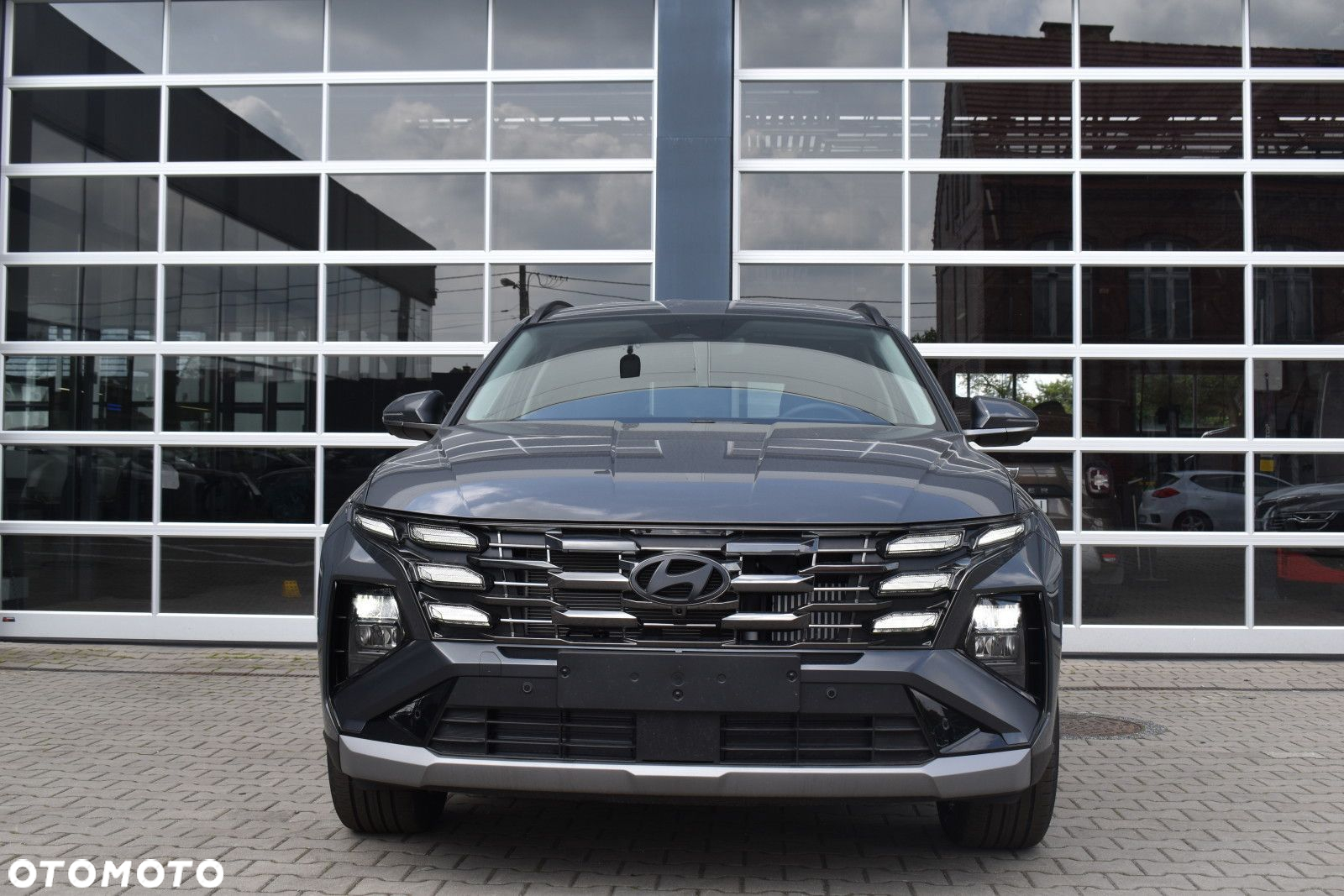 Hyundai Tucson - 2