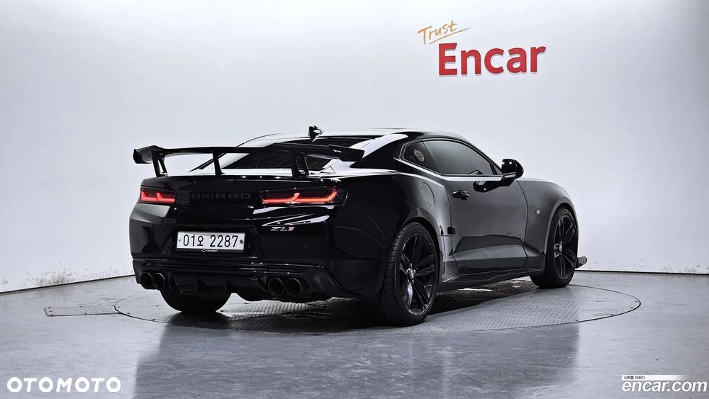 Chevrolet Camaro 6.2 V8 - 4