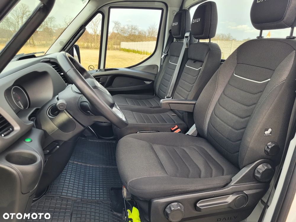 Iveco Daily GSC Autolawet 3.0 180hp,automat 2024r.  Polski salon 1 właściciel gwarancja 2 lata - 9