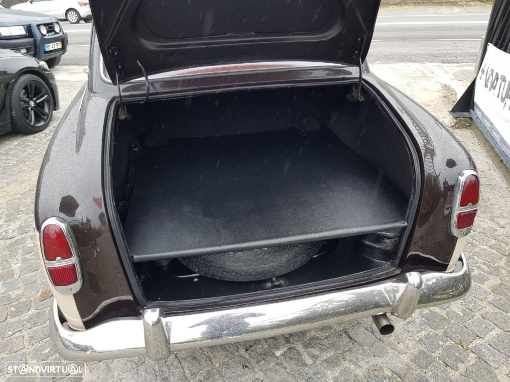 Peugeot 403 La Berline Grand Luxe Toit Fixe - 17