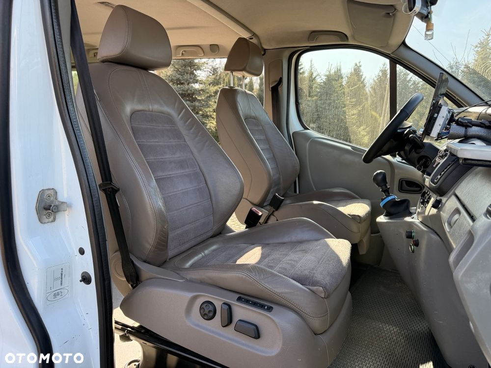 Renault Trafic - 13