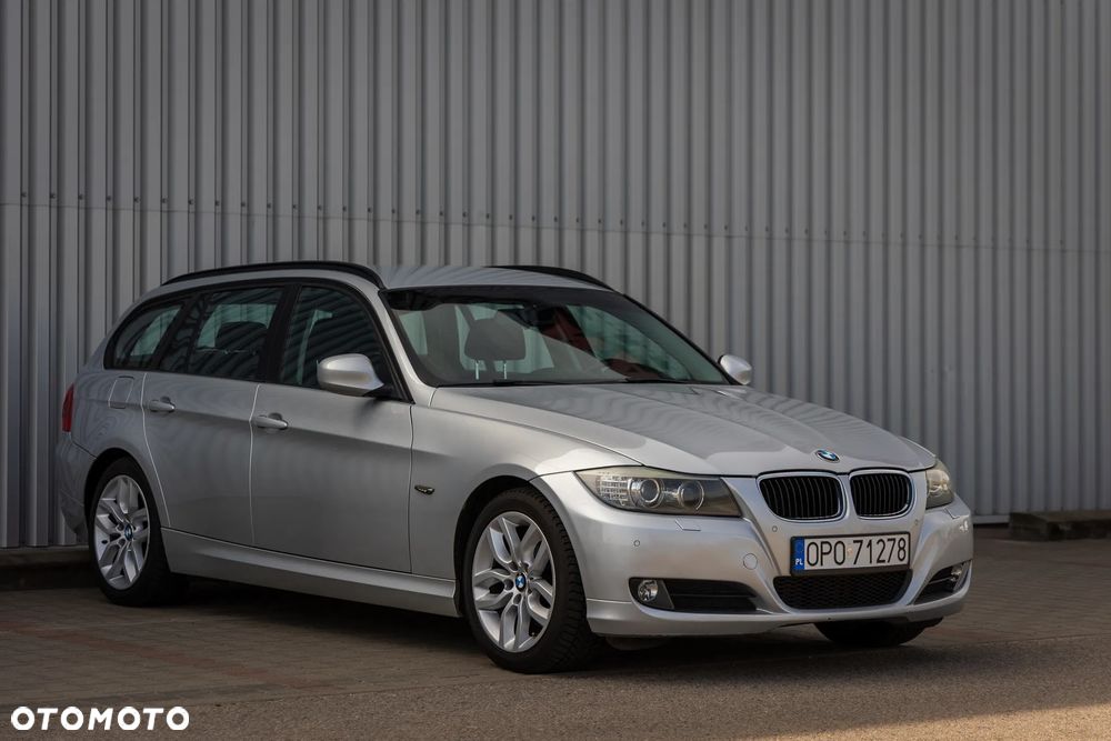 BMW Seria 3 318d DPF - 13