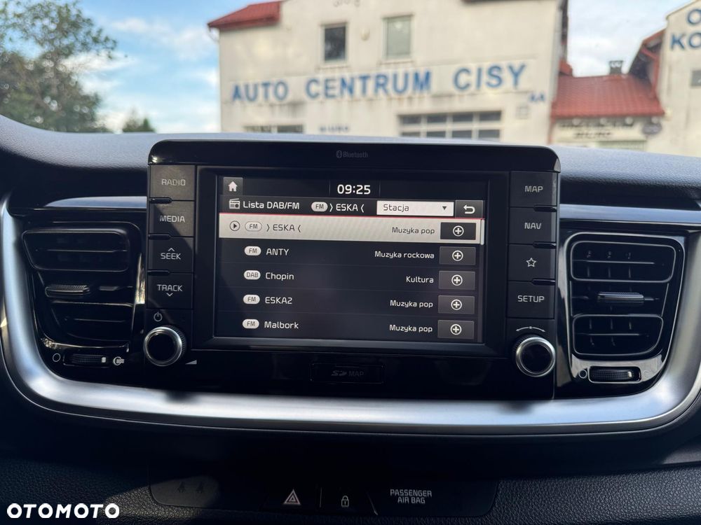 Kia Stonic - 25