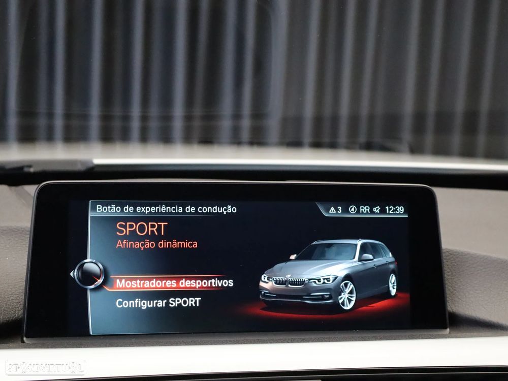 BMW 320 d EfficientDynamics Line Sport Auto - 32