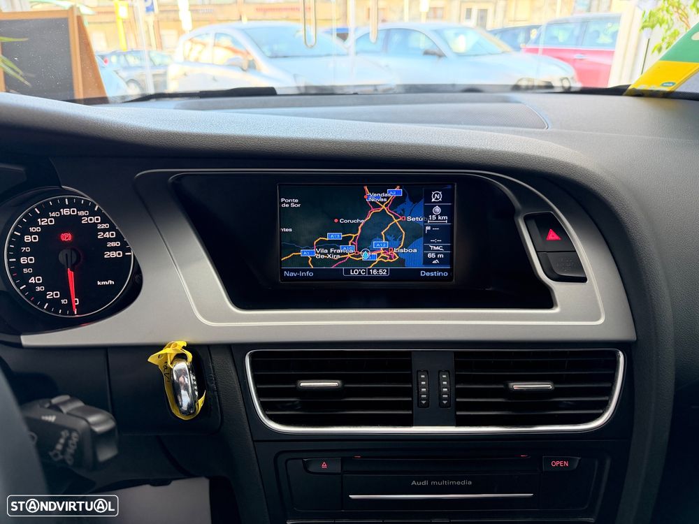 Audi A4 Avant 2.0 TDI Advance - 16