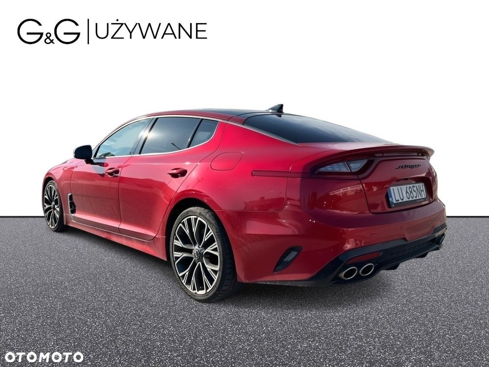 Kia Stinger - 4