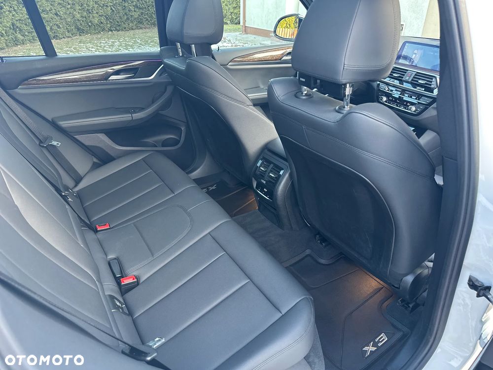 BMW X3 - 17