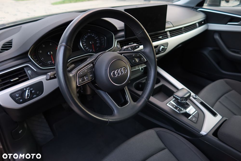 Audi A4 Avant 30 TDI mHEV S tronic - 10