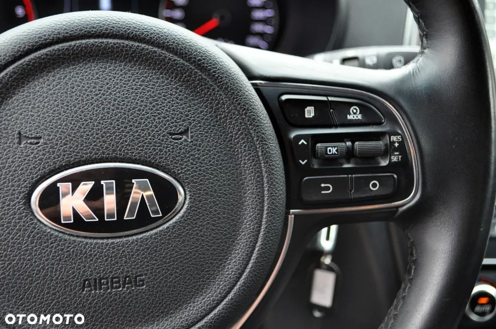 Kia Optima 1.7 CRDI L - 29