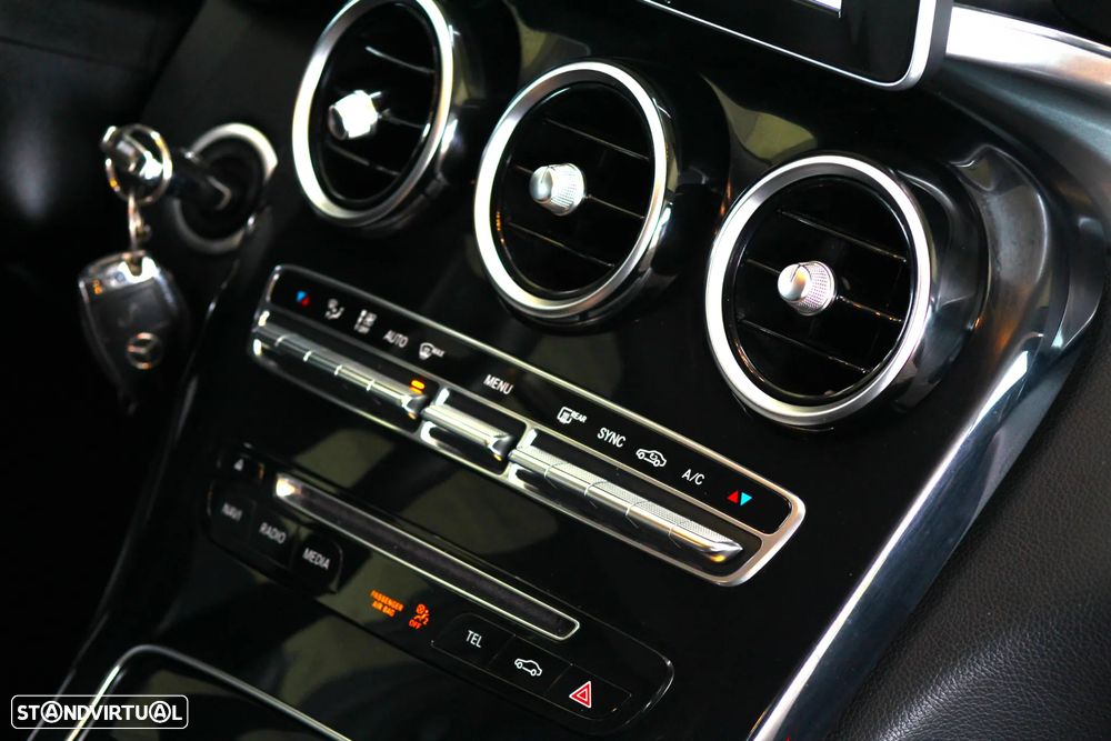 Mercedes-Benz C 220 BlueTEC Avantgarde Aut. - 24