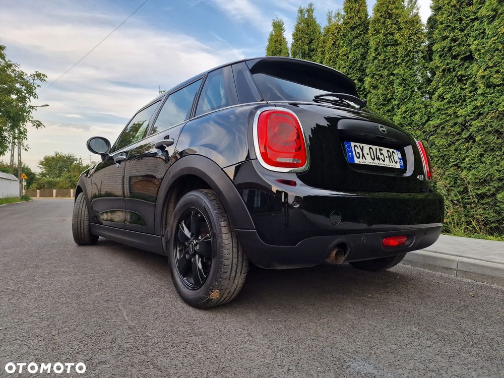 MINI ONE Essential Trim - 37