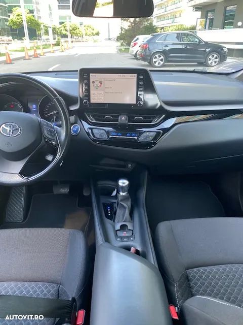 Toyota C-HR 1.8 HSD 4x2 CVT C-lassy - 12