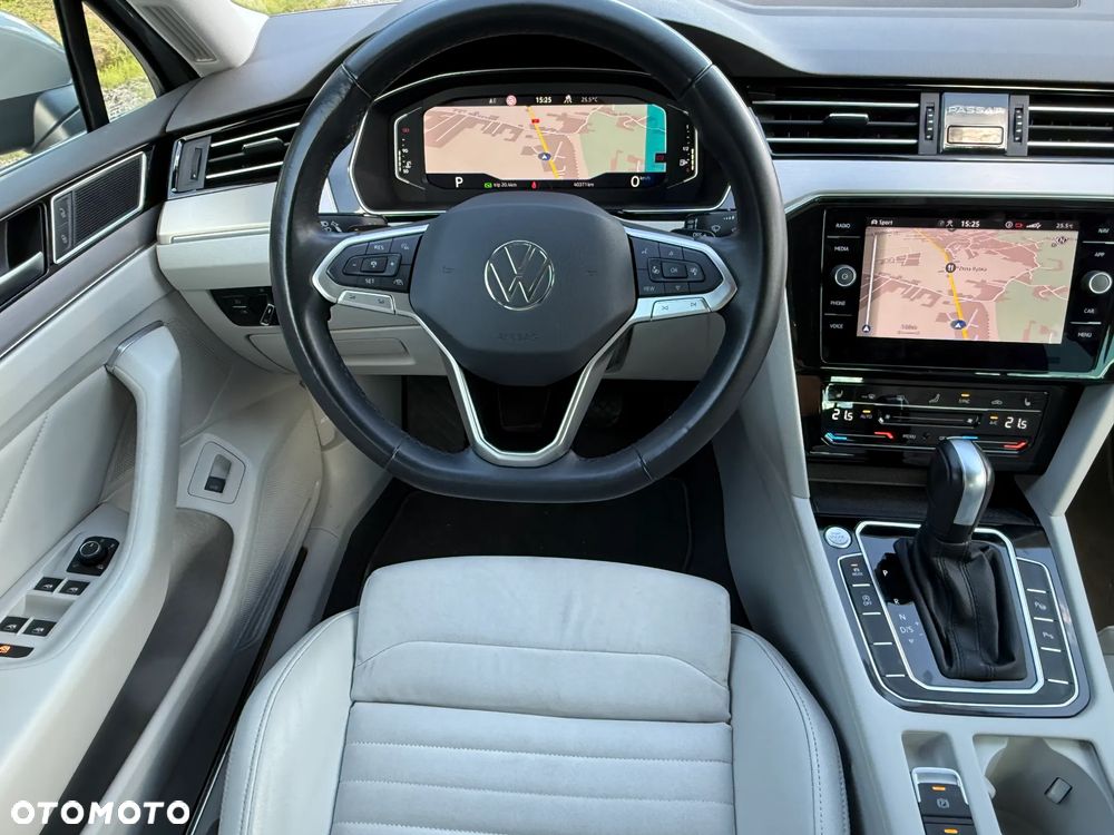 Volkswagen Passat 2.0 TSI Elegance DSG - 11