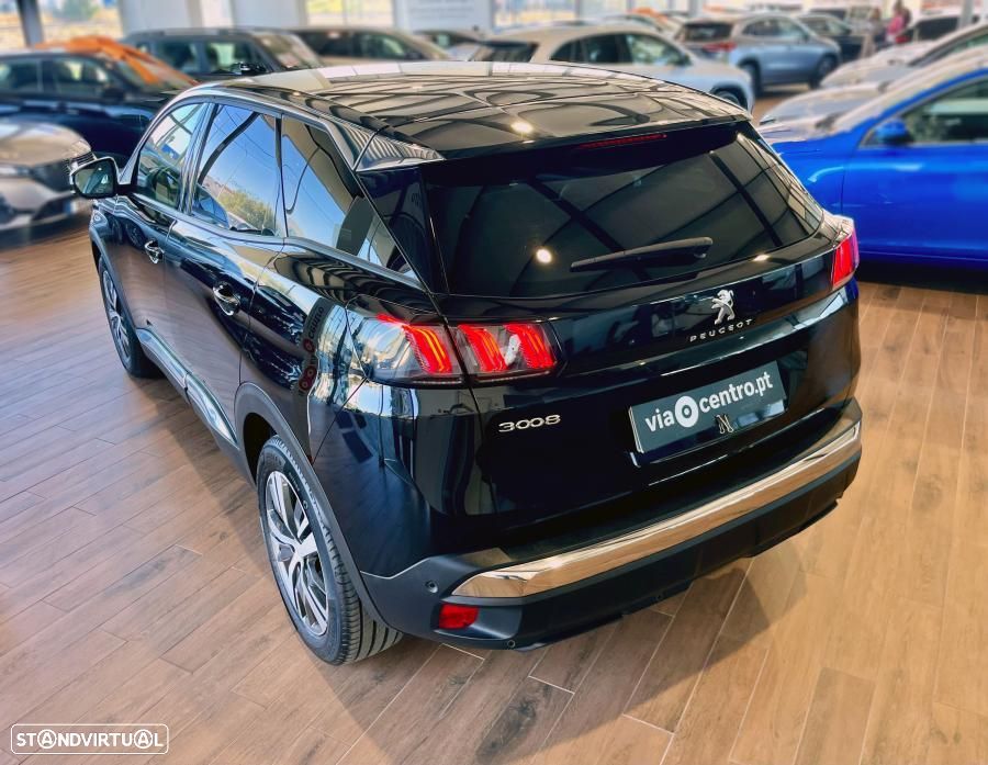 Peugeot 3008 1.2 PureTech Allure - 2