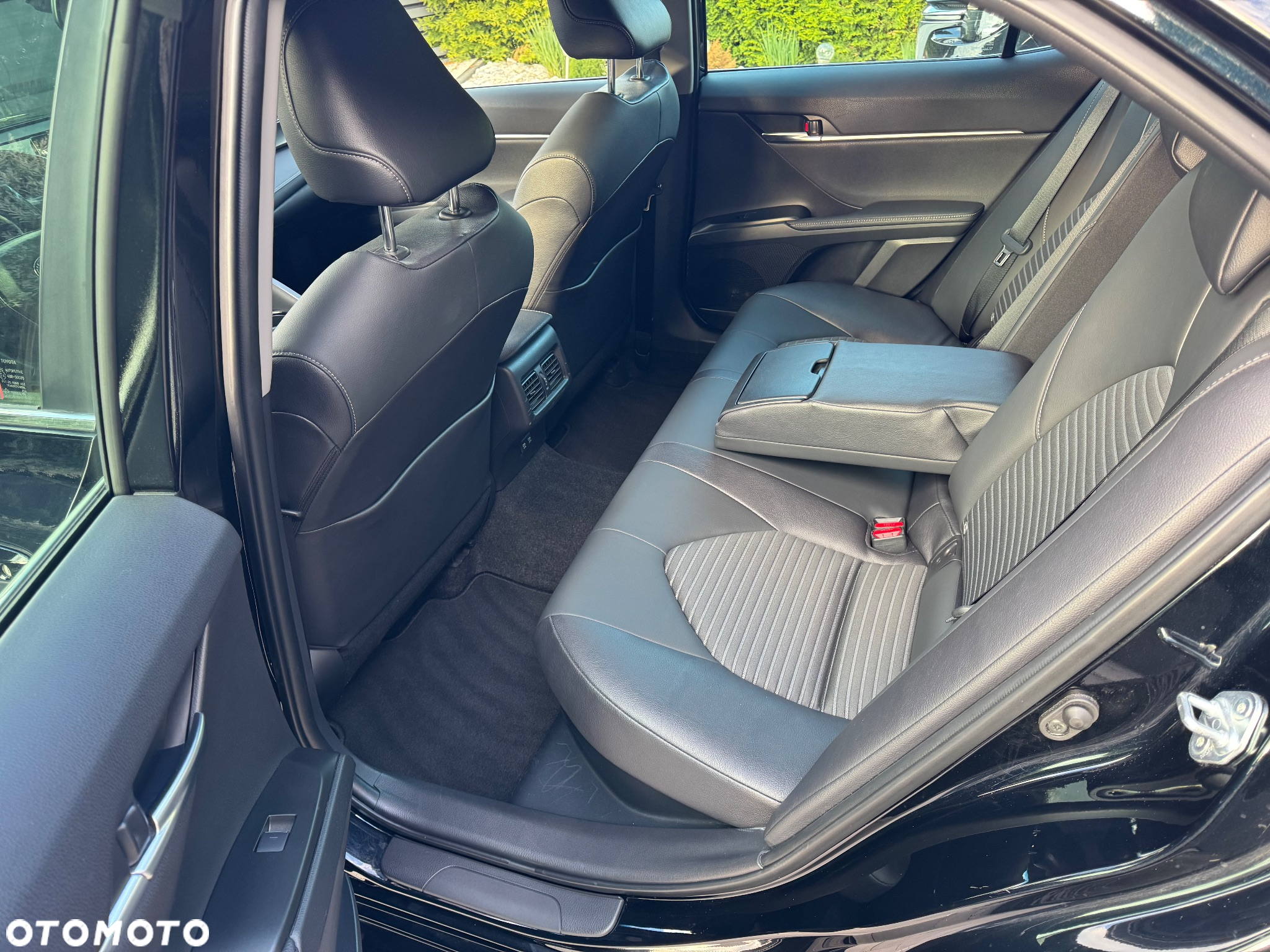 Toyota Camry 2.5 Hybrid Prestige CVT - 19