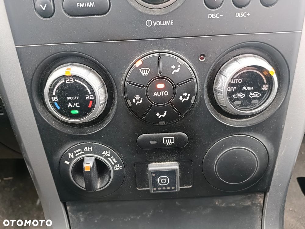 SUZUKI GRAND VITARA II 2 05-14 2005 r. panel nawiewu klimatyzacji  * - 1