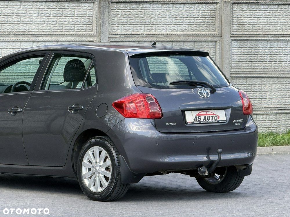 Toyota Auris 1.4 D-4D Premium - 38